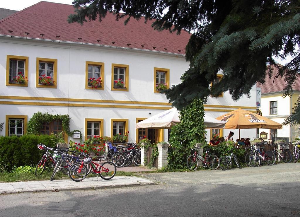 Hotel Pension A Restaurace Rudolec à Český Rudolec Extérieur photo